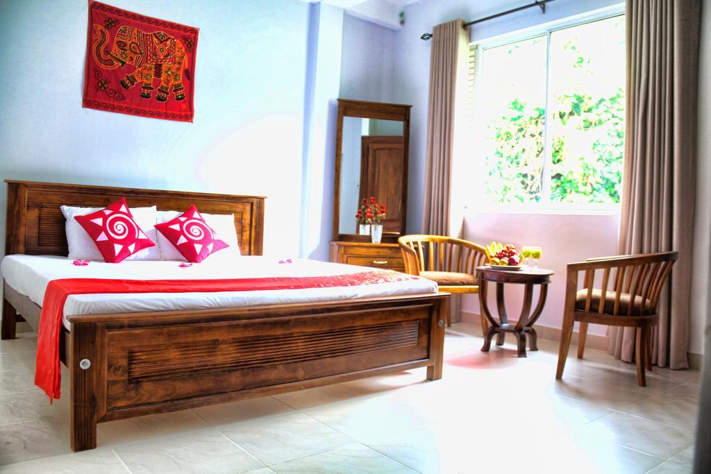 Nivahana Homestay Kandy Ngoại thất bức ảnh