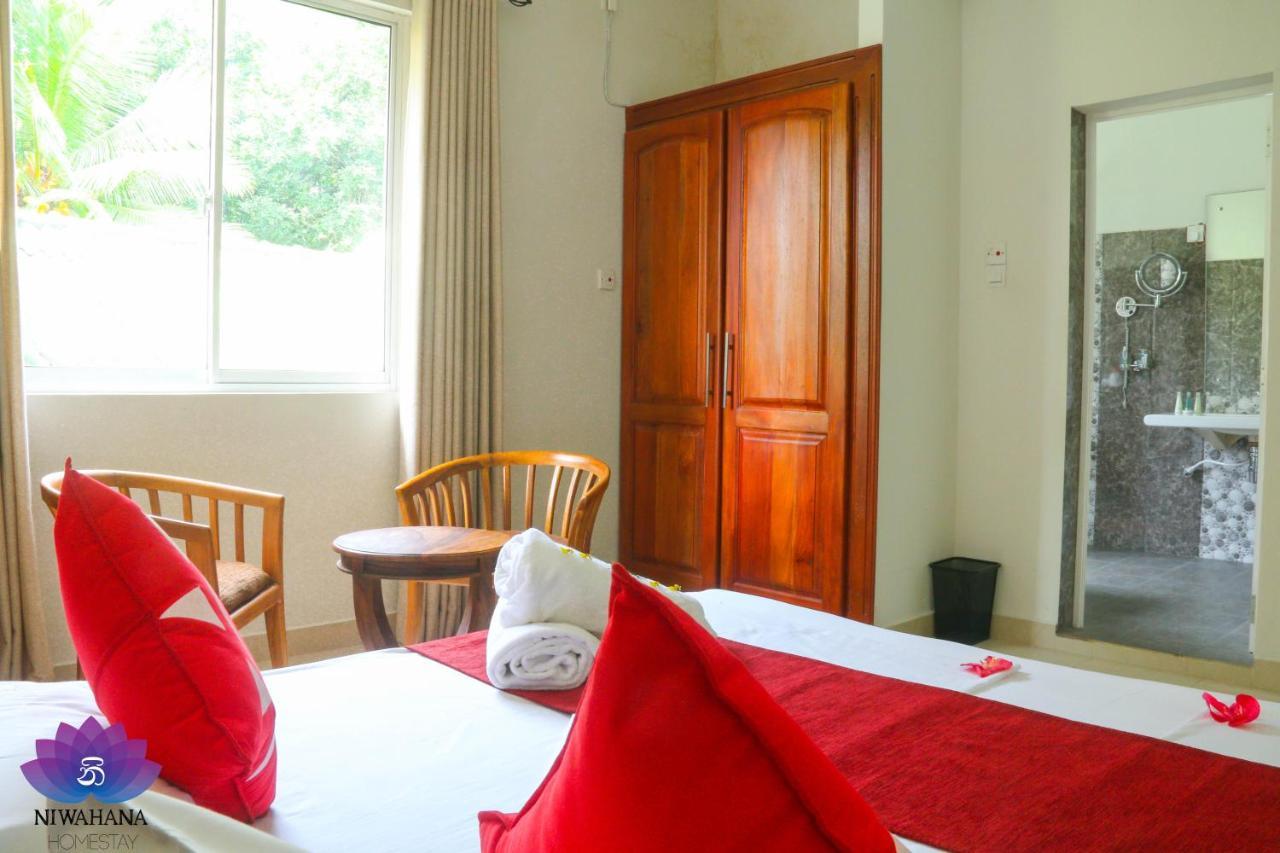 Nivahana Homestay Kandy Ngoại thất bức ảnh