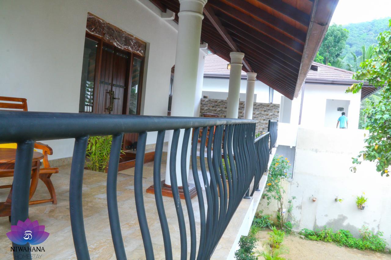 Nivahana Homestay Kandy Ngoại thất bức ảnh