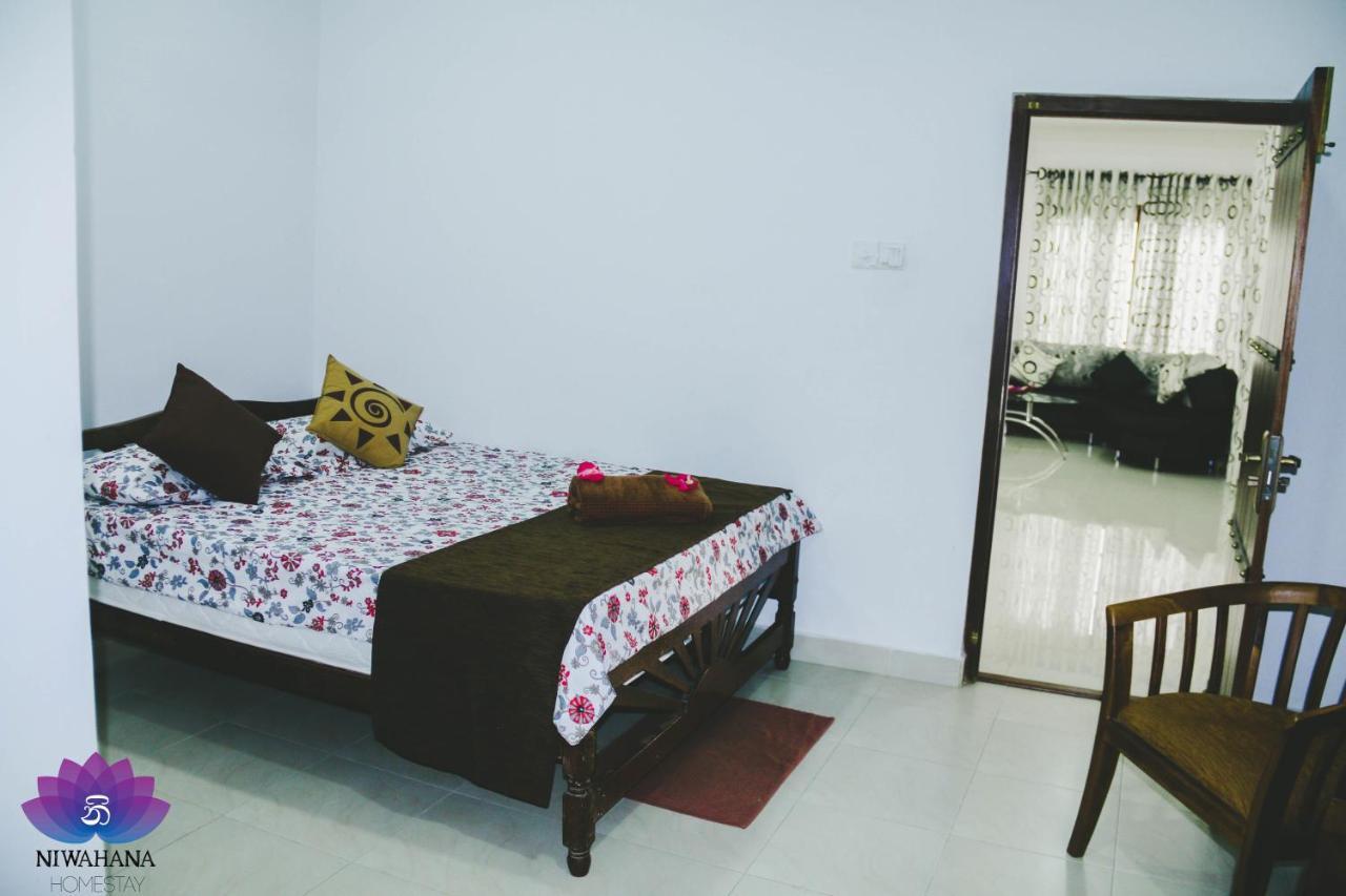 Nivahana Homestay Kandy Ngoại thất bức ảnh