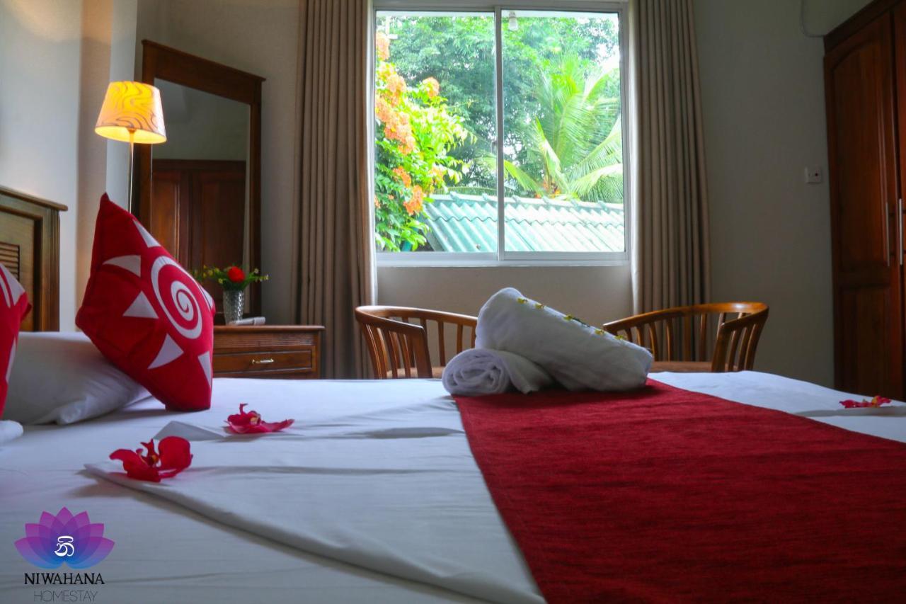Nivahana Homestay Kandy Ngoại thất bức ảnh