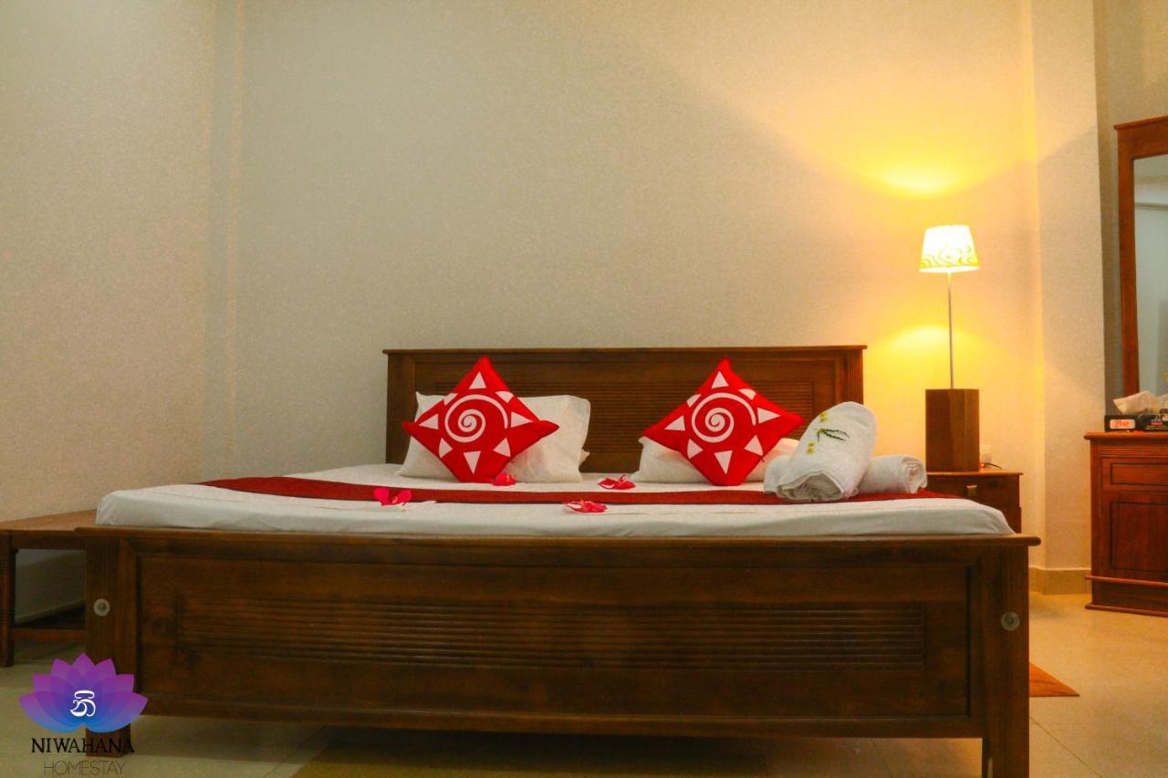 Nivahana Homestay Kandy Ngoại thất bức ảnh